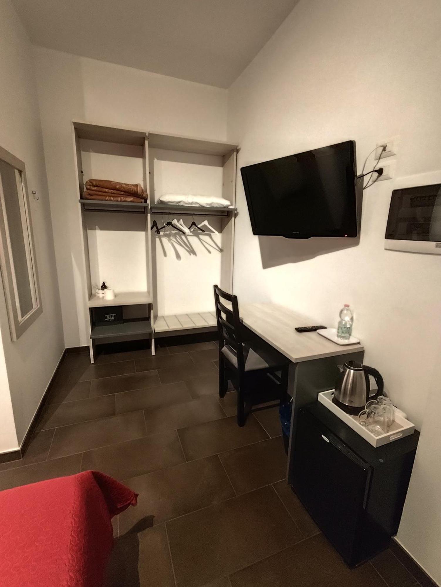Belvedere Rooms Guest House Rome Bagian luar foto