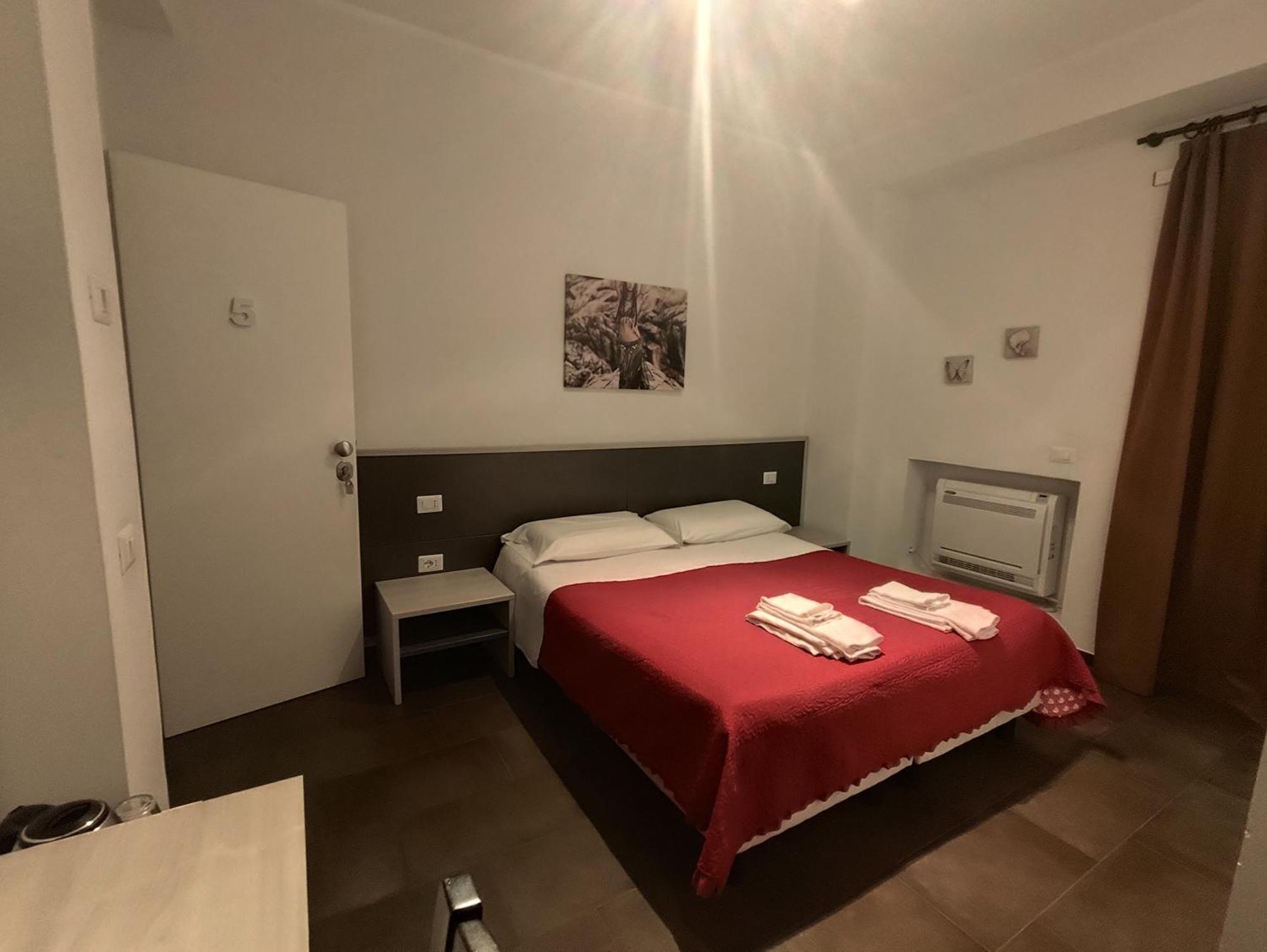Belvedere Rooms Guest House Rome Bagian luar foto